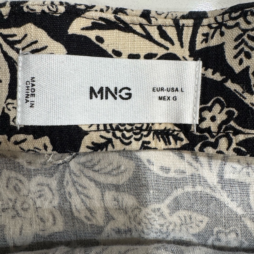 Mango Linen Black-White Floral‎ Mini Skirt Size Large - Picture 11 of 13